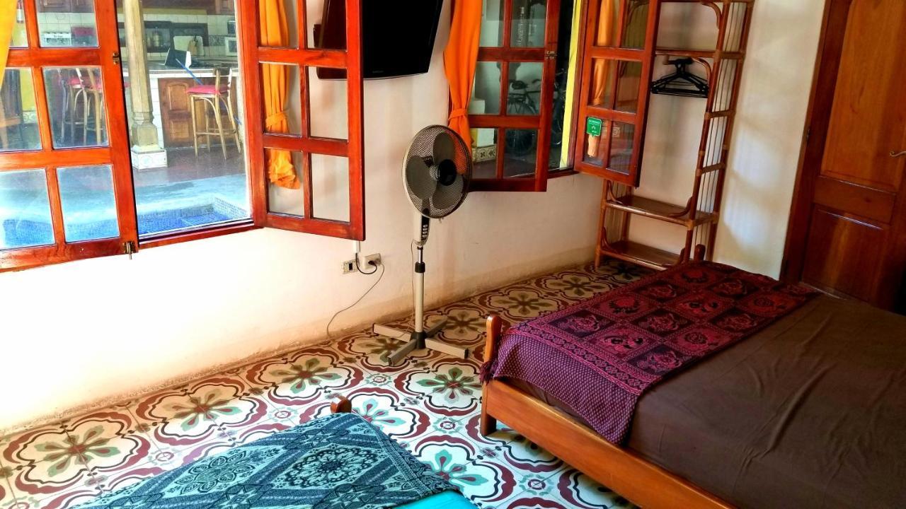 Casa Del Agua Bed & Breakfast Granada Room photo