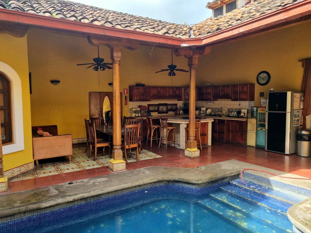 Casa Del Agua Bed & Breakfast Granada Exterior photo